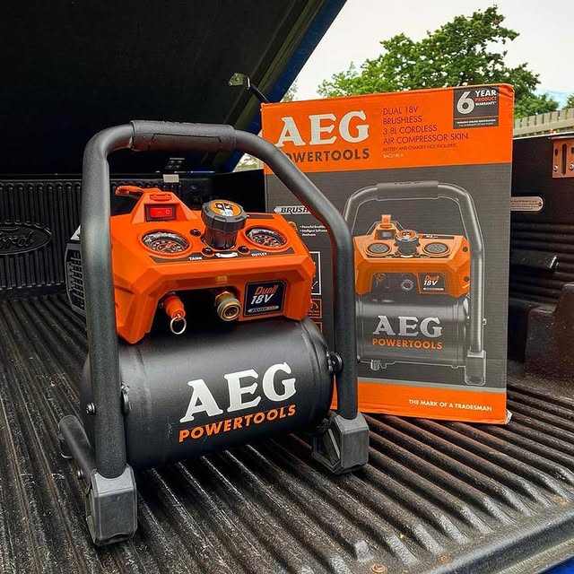 When you get a new AEG compressor, it deserves it's own space in the ute 👌
​
​📸 wolfcreationsau
​
​​​aeg.onsite.au is delivering tools safely to where you’re working! Shoot us a DM to get in touch! 📲