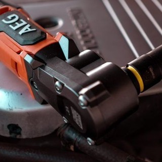 The AEG 18V Sub-Compact ½” Right Angle Impact Wrench is ready for your next project. 💪

Available now at Bunnings, TKD and AEG Onsite On Demand.