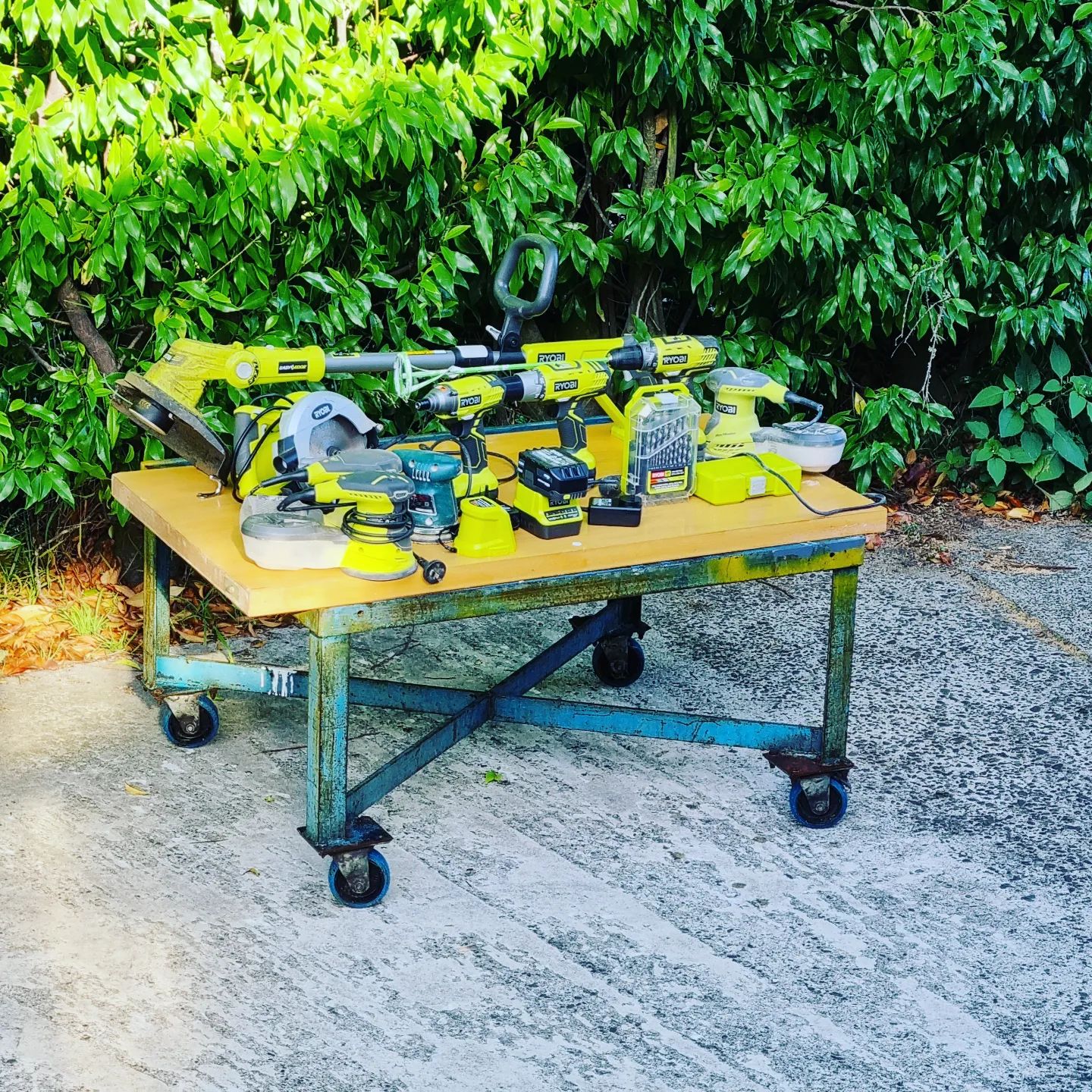 Long weekend project. Transformed this bottom of a hutch dresser into a shabby chic buffet. Yes, my husband has lots of ryobinz tools. My favourite cheat is using one of his drills to stir paint, because ain't nobody got time for that! I also cannot upcycle all the things without my four Ryobi Sanders. One of which my husband bought in 1993! #builttolast #ryobimade I have two random orbital sanders and a palm sander as well. Another cheat is using two sanders at once. Hey, we've got two hands for a reason 😜 Pity I wasn't born an octopus 🐙