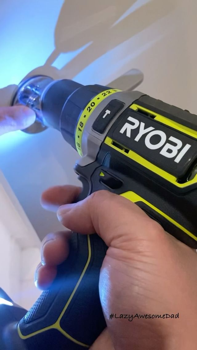 My dad finally fixed the door handle. We got locked into the bathroom once and he did not fix it until he received the Ryobi 18V ONE+ Hammer drill collector’s edition kit. 

I  have to admit that the hand-painted hyper-green lightning stripes and the hand-dipped 150th tool graphic are pretty cool 😎

He got serial no. 0003 of 2915.

Thanks ryobiau 

#gifted #ryobimade #ryobipowertools #powertools