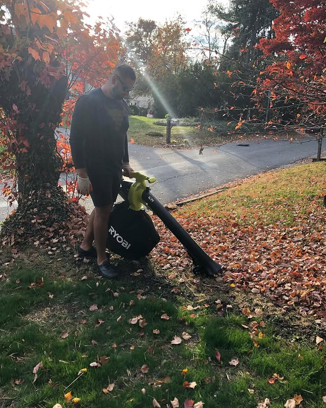 We got a new tool!! #leafvacuum #ryobipowertools #homedepot #diy #projectrock #lawncare #oakley #vans