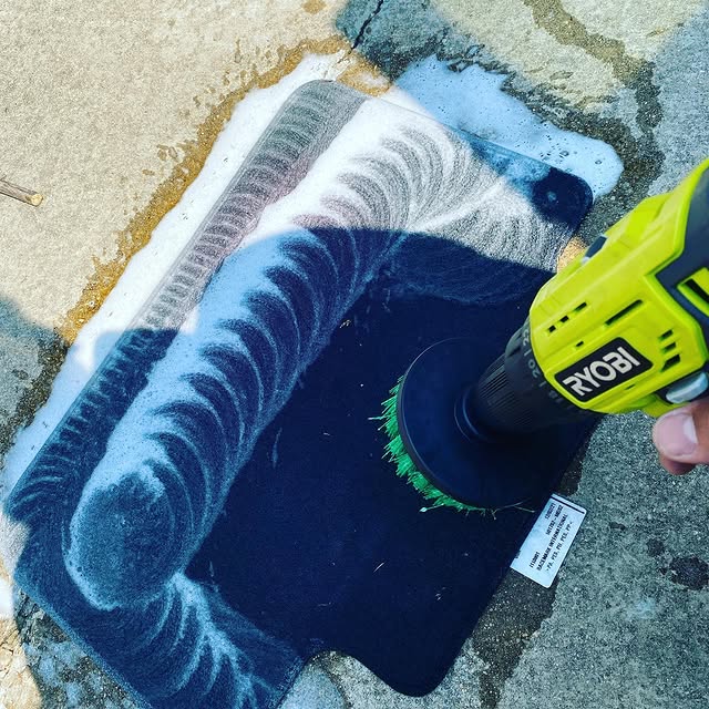 ✨✨DEEP CLEAN SHAMPOO &CARPET EXTRACTION 

#carpetcleaning#carpetextraction#carporn#detailing#cardetailing#upholstery#carpetcleaning#meguiars#chemicalguys#xtremecleanservices#details✨#detailshots#stainremoval#odorremoval#worksmarternotharder#floormat#detailproducts#ryobi#ryobipowertools#dewalt#dewalttools