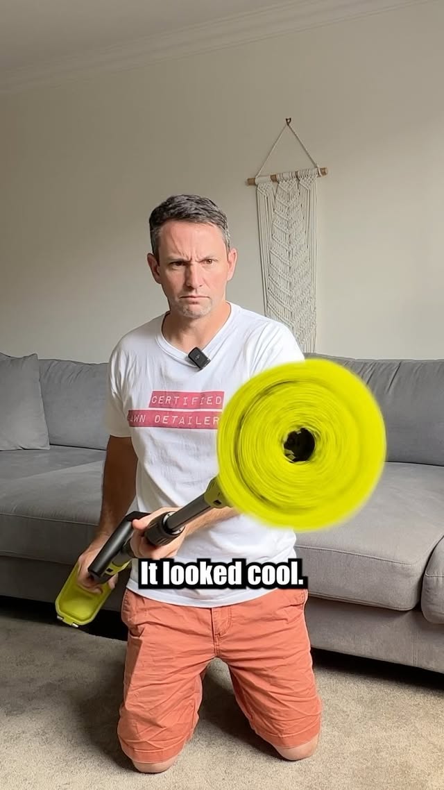 I bought this because I saw it on social media. (Good Decision) ryobiau 18v Telescopic Power Scrubber #cleaning #floor #cleaner #home #diy #tools #ryobi