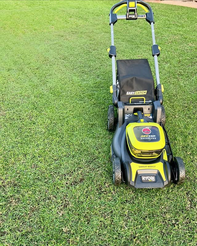@nickoffmylawn uses the RYOBI 36V Brushless Lawn Mower to keep his lawn under control all year round! 

Looking for a new lawn mower? Head to the link in our bio to browse our range today.

#RYOBIau #BatteryPowered #RYOBImade #powertools #garden #lawncare