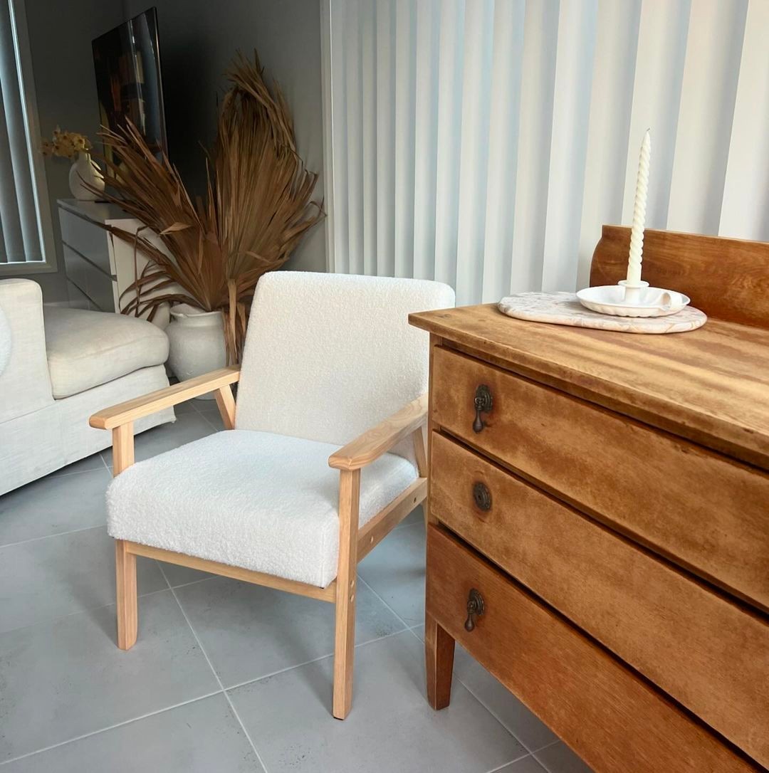 @oakpatchbybrooke gives this set of draws a second life with the RYOBI 18V ONE+ Random Orbital Sander👌

Are you working on an upcycle project? Don't forget to tag @ryobiau and #RYOBImade for your chance to be featured

#RYOBIau #BatteryPowered #RYOBIPowerTools #DIY #HomeUpgrades