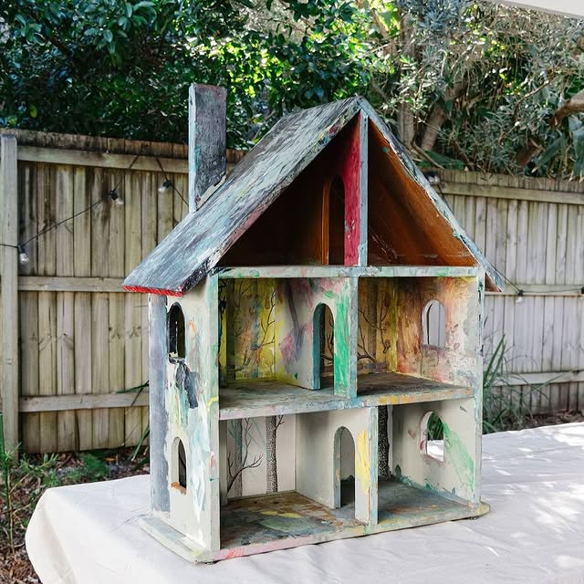🎄✨ Get ready for the ultimate Christmas DIY project with @jaharnquinn: an Upcycled Gingerbread Dollhouse!

This season, RYOBI has everything you need for your holiday DIYs. From decorating to building and crafting one-of-a-kind pieces, the RYOBI 18V ONE+ range has the perfect product for every step.

Find your next product today through the link in our bio.

#RYOBIAU #ChristmasDIY #RYOBIPowerTools #GingerbreadHouse