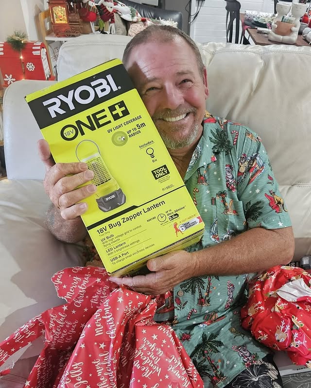 Merry Christmas from the RYOBI Australia family to yours 🎁

Did your morning look a little like Tash A's? Share your RYOBI Christmas moments with us by tagging @ryobiau!

#RYOBIau #BatteryPowered #RYOBIMade #RYOBIPowerProducts #ChristmasGifts #GiftGiving