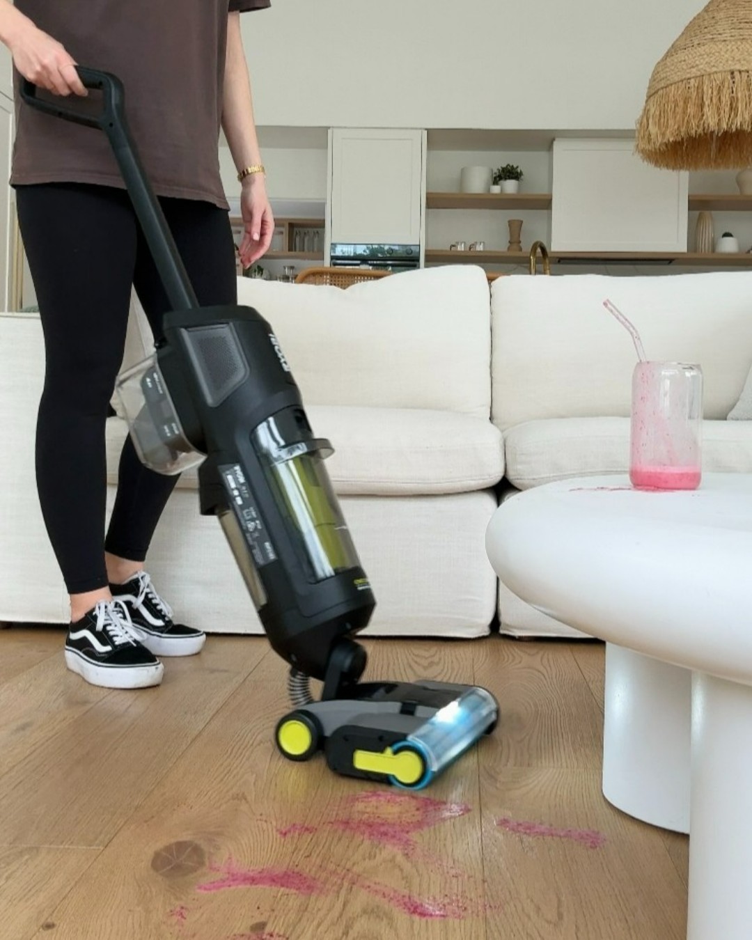 The all-new RYOBI 18V ONE+ HP Wet & Dry Hard Floor Cleaner tackles wet and dry messes in one action with ease.

Plus, it’s part of the 18V ONE+ range, meaning one battery powers all your RYOBI products. 🔋

Find out more about our cleaning range today through the link in our bio!

#RYOBIau #CleaningASMR #FloorCleaning #Vacuum