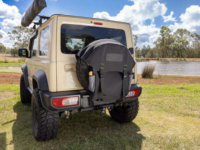 The new RYOBI Traxx range is all about making life a little easier! Whether you're heading into the bush, out on the road, or just want your gear where you can find it, Traxx has you covered 🙌 

From tool rolls to clear-top organisers and tough wheel bags - Traxx keeps everything in its place. Simple, tough, and designed for real-life use 

Check out this range today through the link in our bio!

#RYOBIau #CampingEssentials #ToolStorage #TravelSmart #StorageSolution