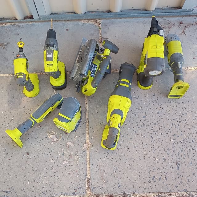 From shade solutions to garden upgrades, Doug W (Facebook) has been putting his RYOBI collection to work in the garden and the results speak for themselves 🌱🔧

Feeling inspired? Join the My RYOBI Facebook Community Group to share your own projects, get advice, and connect with fellow DIYers. Head to the link in our bio. 

#RYOBIau #BatteryPowered #PlanterBox #OutdoorDIY #GardenUpgrade